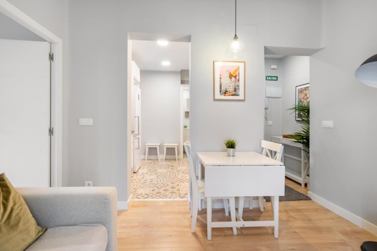2 Bedrooms 1 Bathroom Furnished - Lavapies - Modern - Mintystay Madryt Zewnętrze zdjęcie