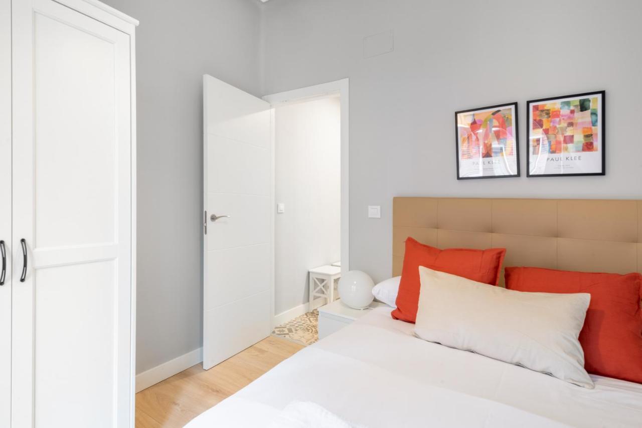 2 Bedrooms 1 Bathroom Furnished - Lavapies - Modern - Mintystay Madryt Zewnętrze zdjęcie